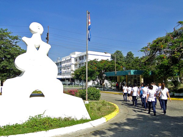 Colefio Universitario Ciencias Médicas Cienfuegos